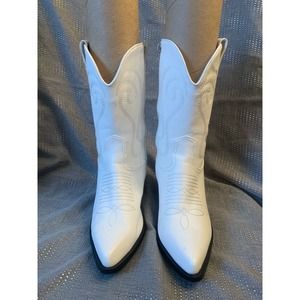 H Pretty Little Thing cowboy boots SZ 6